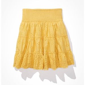 American Eagle solid eyelet tiered mini skirt in yellow!